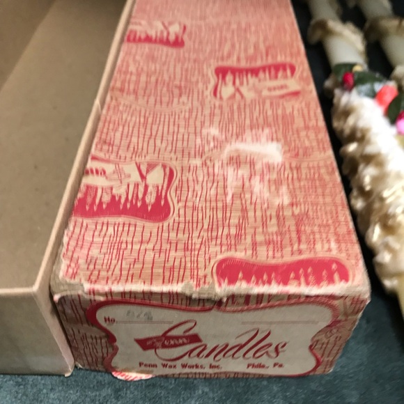 Vintage Pair Of Penn Candle Tall Decorative White Holiday Christmas Candles - Picture 3 of 12